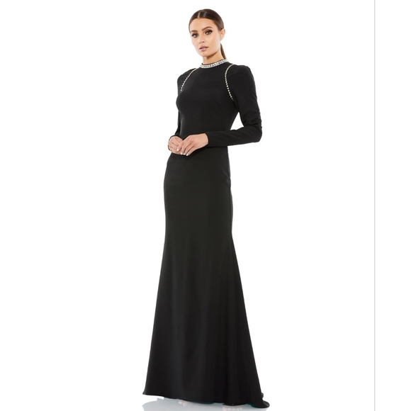 Mac Duggal Dresses & Skirts - Nwt Ieena for Mac Duggal RAGLAN LONG SLEEVE HIGH NECK GOWN 6